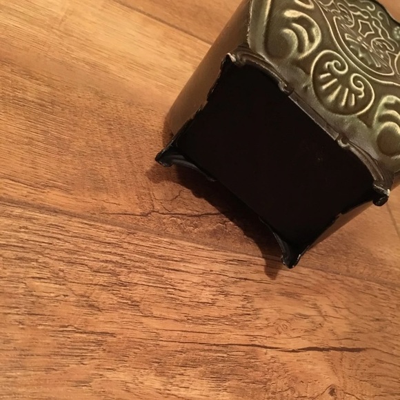 Home Decor - Picture 6 of 6